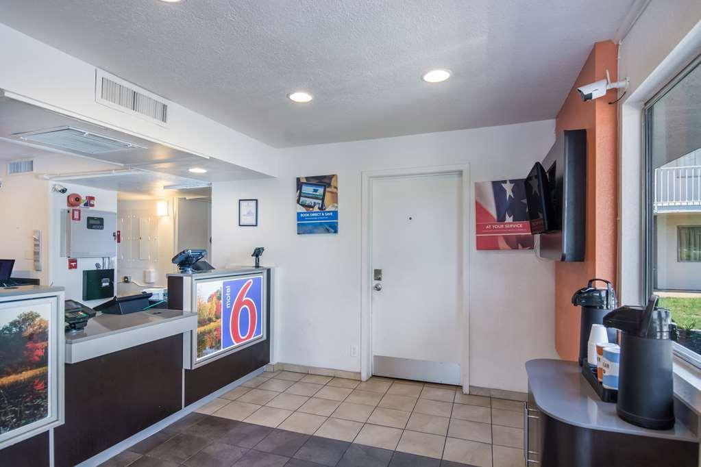 Motel 6-Sandston, VA - Richmond, Va Interieur foto