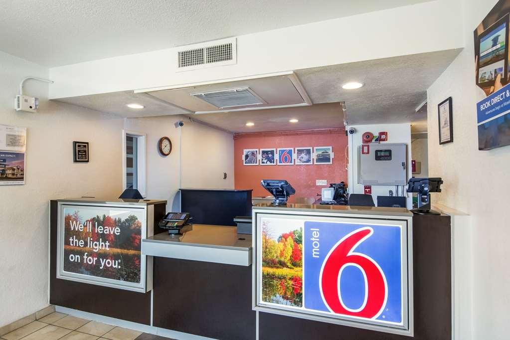 Motel 6-Sandston, VA - Richmond, Va Interieur foto